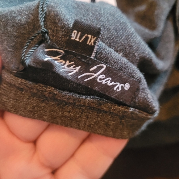 Foxy Jeans Grey Long Sleeve with Cutout Detailed Shoulders XL - Picture 7 of 7